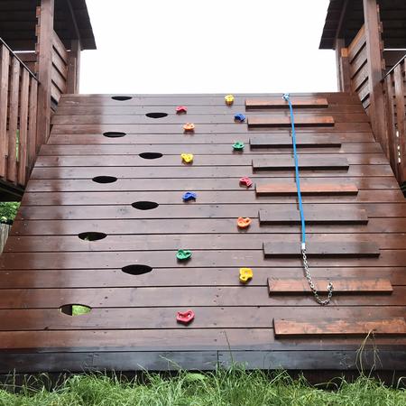 Dětské hřiště rekonstrukce EN1176 lezecká stěna Bavory